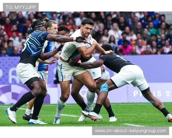 法国七人制橄榄球队伍团队配合默契，法国七人制橄榄球队伍团队配合默契