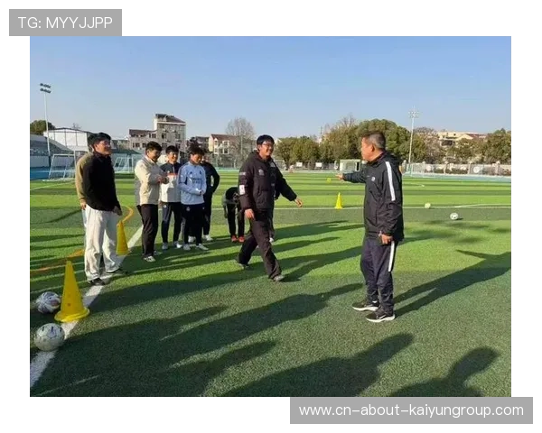 足球视频教学是否作为教练培训的重要环节，足球训练课视频